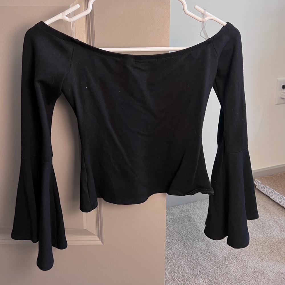 G by Guess | Off the Shoulder Black Bell Sleeve Top